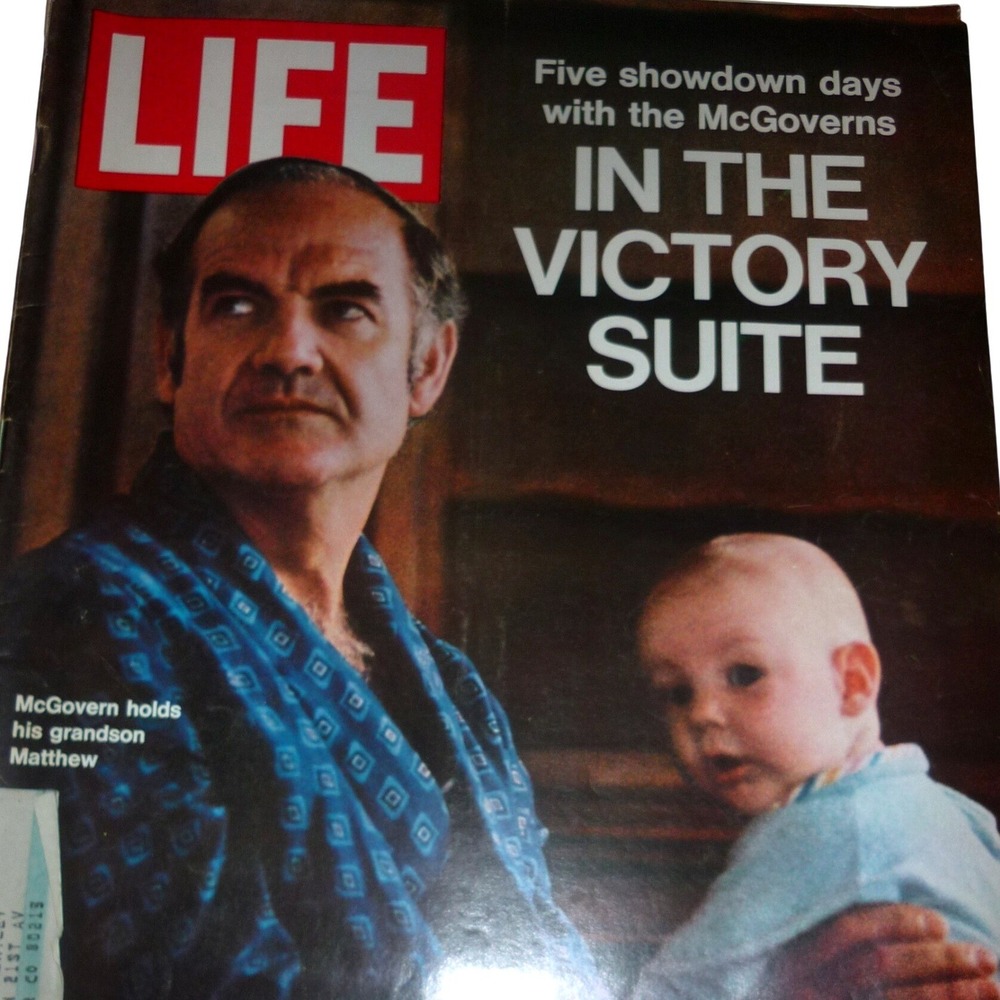 LIFE Magazine July 21 1972 George McGovern Victory Suite Marlboro Ads Vintage